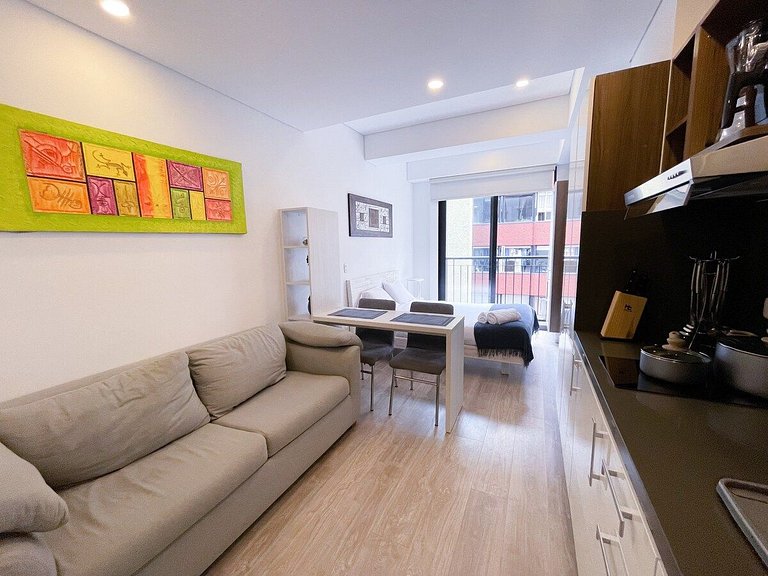 Loft centrico al lado de Monserrate, 02/301A