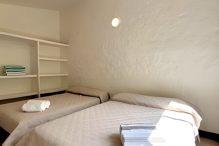 Spacious home with private pool & mountain view