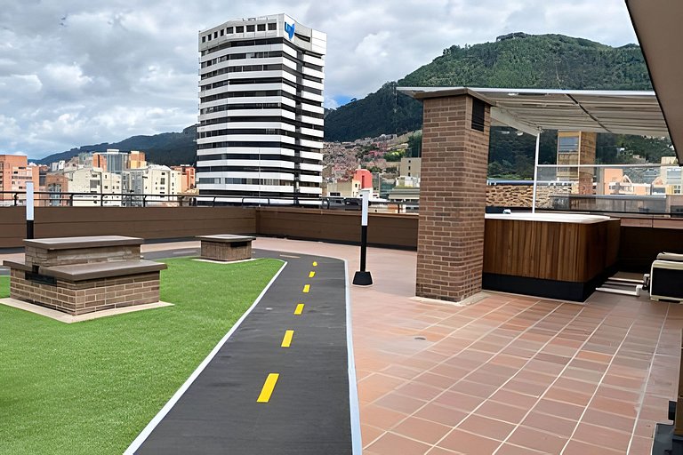 Chapinero studio apartment with everything nearby