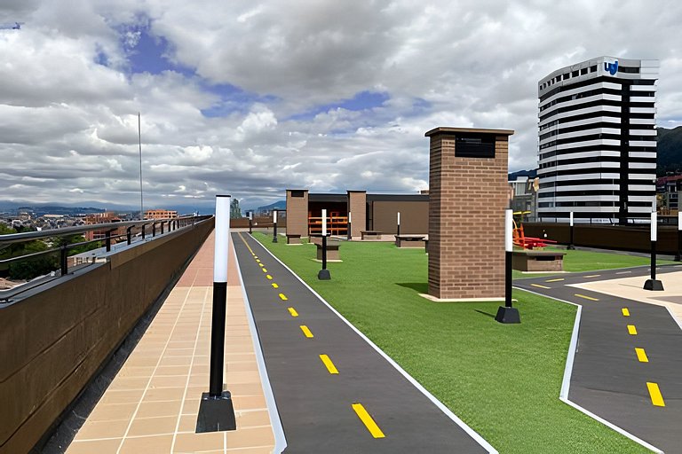 Chapinero studio apartment with everything nearby